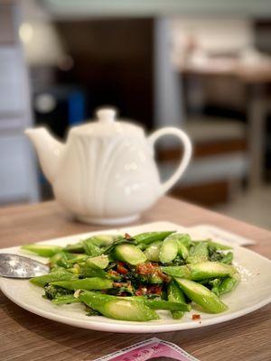 Chinese broccoli with dried fish