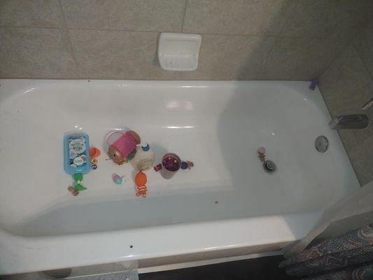 Kids bathroom before picture