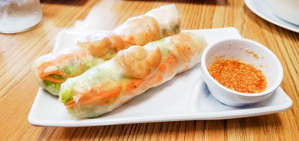 Fresh summer rolls