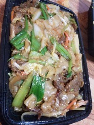 Beef chow ho fun - dinner $8.45