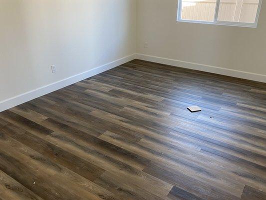 J&H Flooring