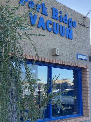 I've been bringing my vacuums and carpet cleaners to Park Ridge for 15 years.