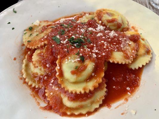 Spinach and ricotta ravioli