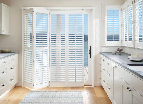 Hunter Douglas Palm Beach Shutter