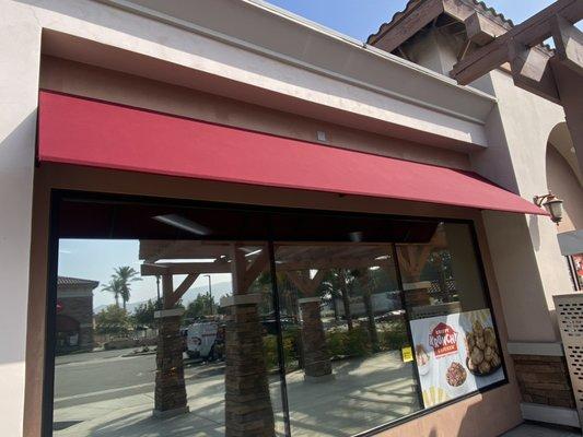 Window Awnings / Commercial Awning