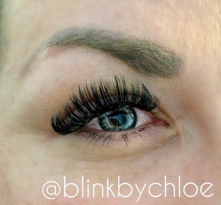 Hybrid/Volume lashes