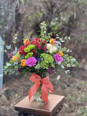 A pretty little spring charmer! Send flowers today! 757-548-4800