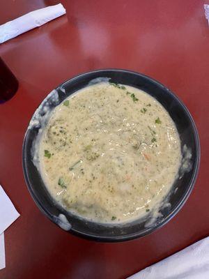 This is the broccoli cheddar soup that my husband ordered. I usually do not like this flavor soup but this soup is amazing!