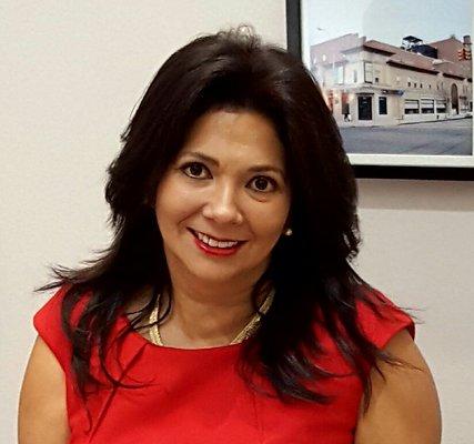 Jacqueline Velez, R.A. Founder & Principal of JMV Architect, PLLC