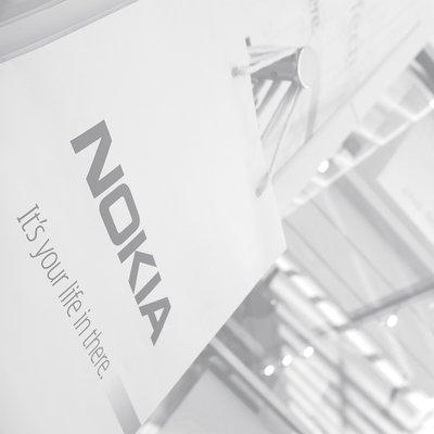 Knack designed and implemented the first seasonal promotional campaign for Nokia USA.