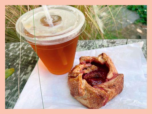 Iced black tea; rhubarb galette