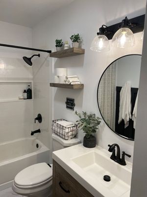 Farmhouse Bathroom