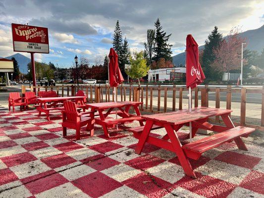 outside seating area