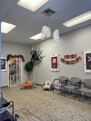 Waiting room for speech therapy