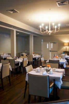 Vantage Pointe Village | Dining