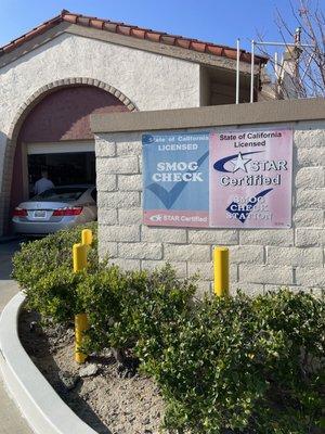 Anthony's Smog Pros entrance and signage, attached to Berri Bros gas station