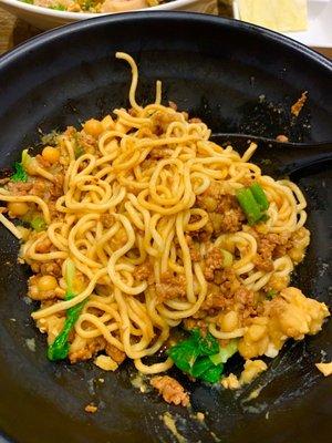 Peas Soybean Paste Noodles