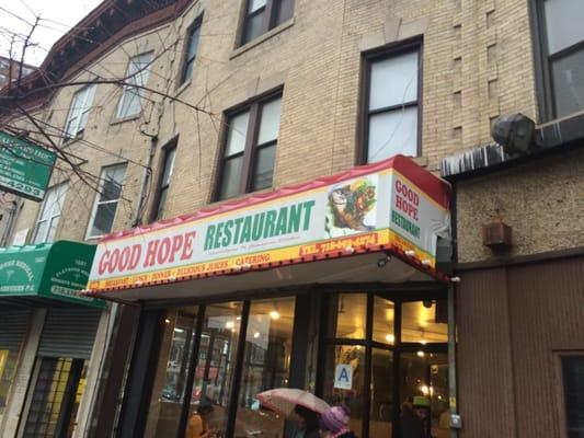 Good food good service good Jamaican restaurant on Flatbush Brooklyn New York . Also got a wicked fried chicken .