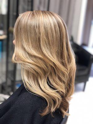 Natural blonde highlights and lovely haircut for my client.  Done by Elmira.