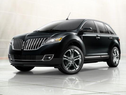 Ride in Style in Luxury Lincoln MKX.