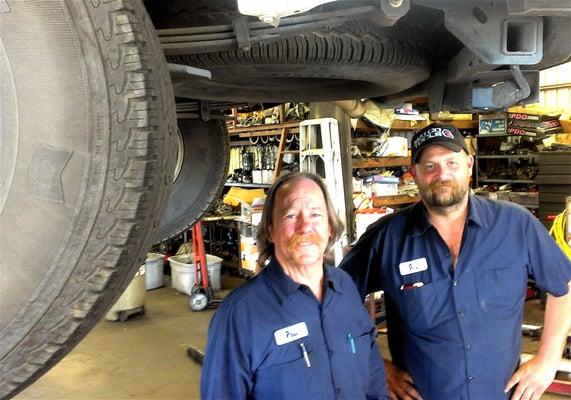 That's Guy on the right, he's one of the main mechanics and then Rob
  on the left, he's the engineer geek that rebuilds the things.