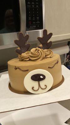 "Deer" ice cream cake