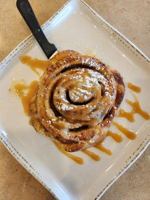 Cinnamon roll $5.25