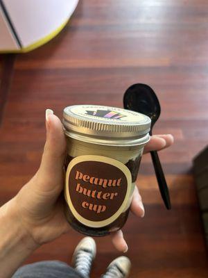 Cake Jar - Peanut Butter Cup