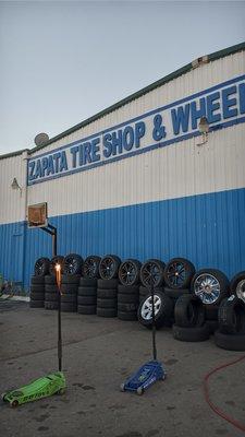 Zapata Tire Shop