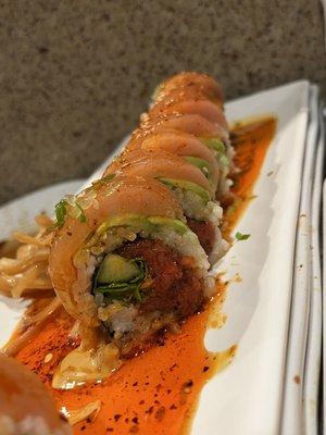 Fire roll with albacore