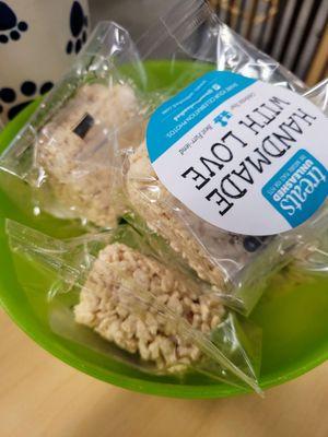 Rice Krispy Treats for dogs!!!!