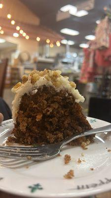 Delicious carrot cake !!!