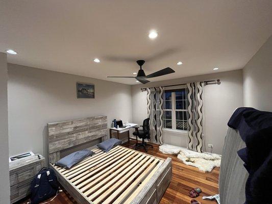 Mounted ceiling fan