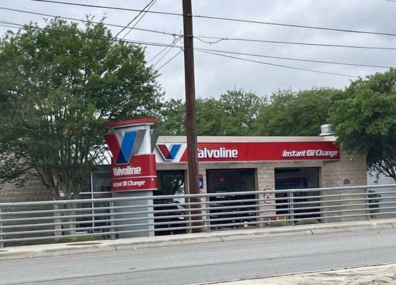 Valvoline on NW Military Hwy