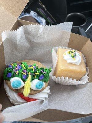 Cookie sandwich and caramel Petit Four