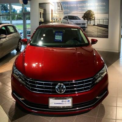 New Passat looks great!