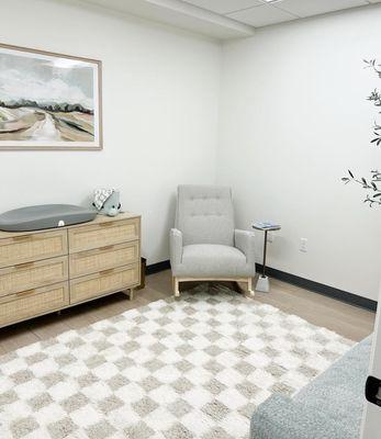 Our cozy nursery room is the perfect spot for feeding mamas, with our IBCLC here to provide you with lactation support.