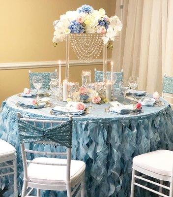 Baby blue and silver table setting