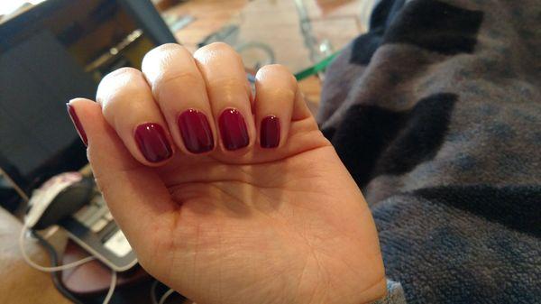 Gel nails change color if warm or cold. Tammy and Lien did great jobs. I always go Tuesday.