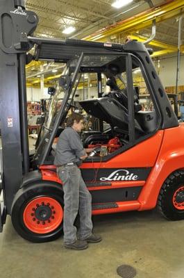 Forklift Service & Repair