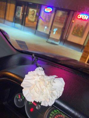 Left a love flower on my dash after service was complete, unique!