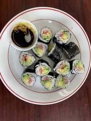 Tuna Avocado Roll