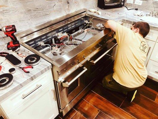 High-end oven/range repair