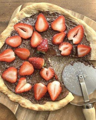 Nutella pizza