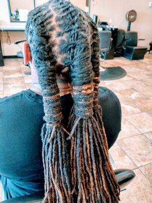 Barrel braids on dreads