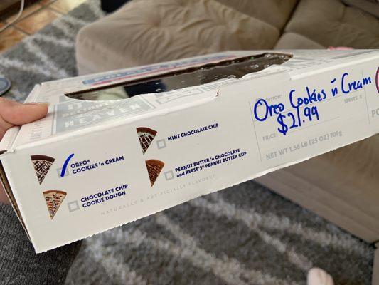 Yummy scrumptious Cookies & Cream Polar pizza 3.05.21