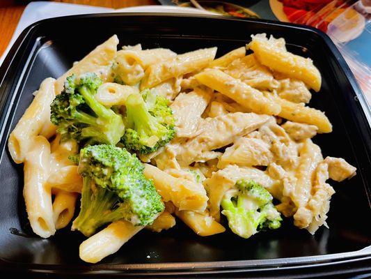 Kids Chicken and Cheese Pasta with broccoli  Mix in