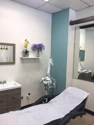 Facial/wax room