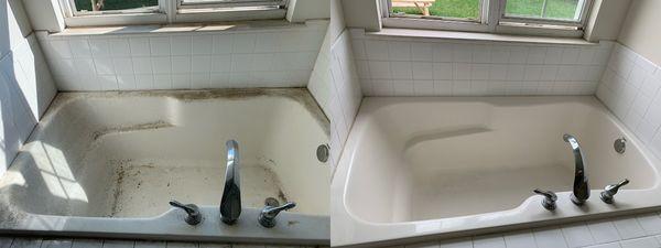 Mstr Bedrom Soaking tub - Deep Cleaning Job for pre-renovation project.