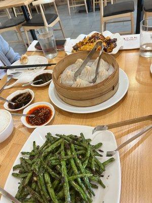 string bean, soup dumplings, Chicken Eggplant with Garlic Sauce